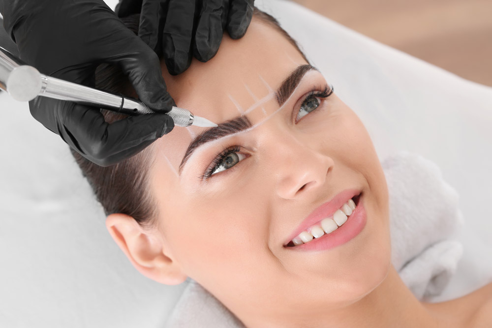 眉毛アートメイクデザインの決め方