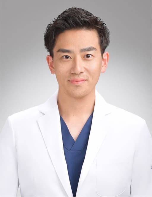 形成・美容外科医 今田 陽