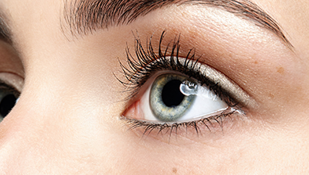 逆さまつ毛修正